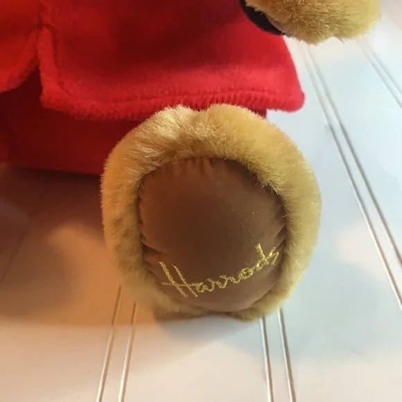 Harrods of Knightsbridge Bear - Picture 2 of 6
